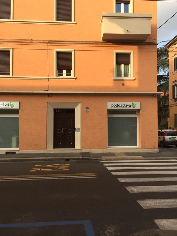 Апартаменти Residenza Sant'Orsola Azzurra Mazzini Болонья Екстер'єр фото
