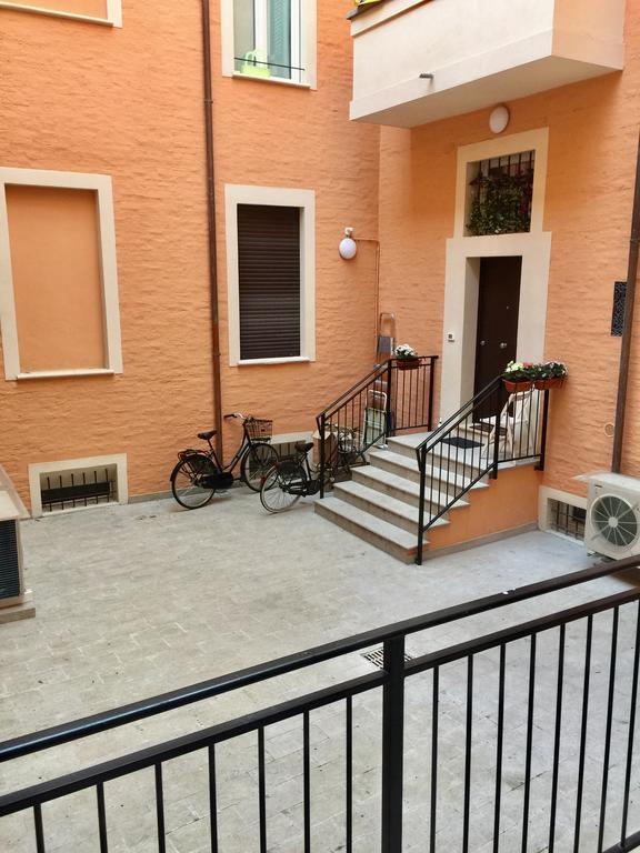 Апартаменти Residenza Sant'Orsola Azzurra Mazzini Болонья Екстер'єр фото